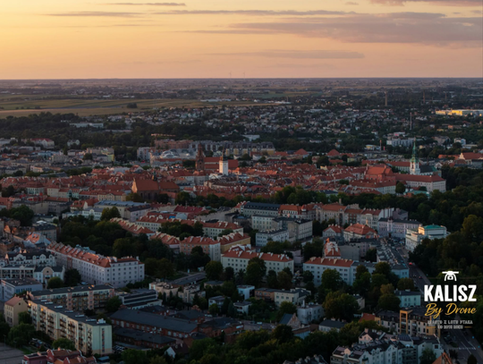 Szukasz pracy? W tym tygodniu ofert nie brakuje! 𝗡𝗢𝗪𝗔 𝐆𝐈𝐄Ł𝐃𝐀 𝐏𝐑𝐀𝐂𝐘
