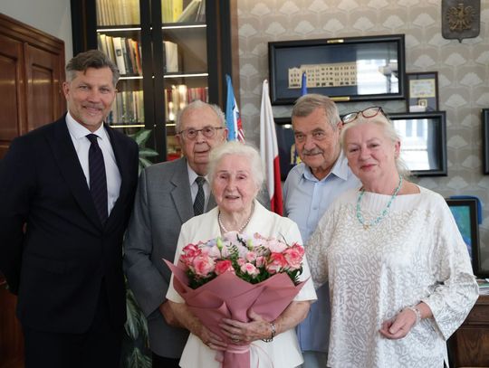Takich historii jest coraz mniej. Teresa i Józef świętują 𝟕𝟓 lat małżeństwa!