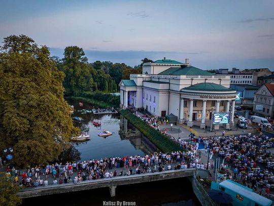 Tłumy podczas koncertu na Prośnie! Muzyka filmowa opanowała Kalisz ZDJĘCIA WIDEO