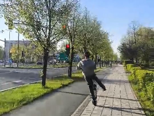 TO rozsierdziło Kaliszankę. Apel czytelniczki w sprawie elektrycznych hulajnóg i rowerów