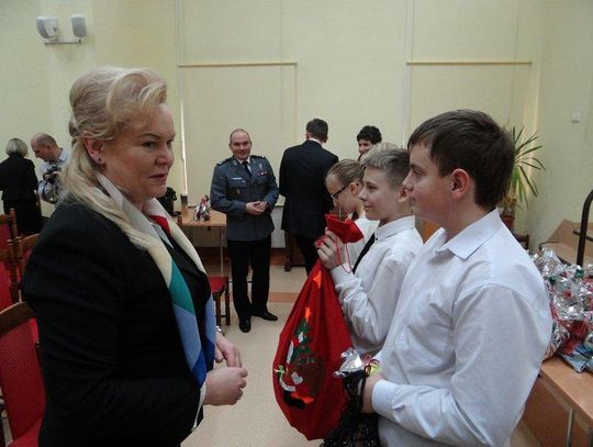 Towarzyszyli Mikołajowi i zostali nagrodzeni