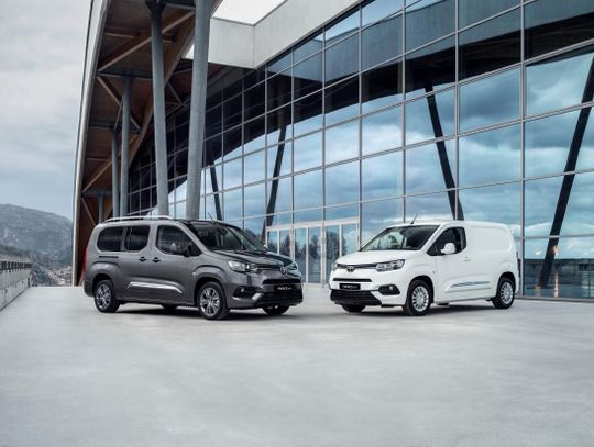 Toyota PROACE CITY w nowych promocyjnych cenach. Rabaty sięgają 28 100 zł