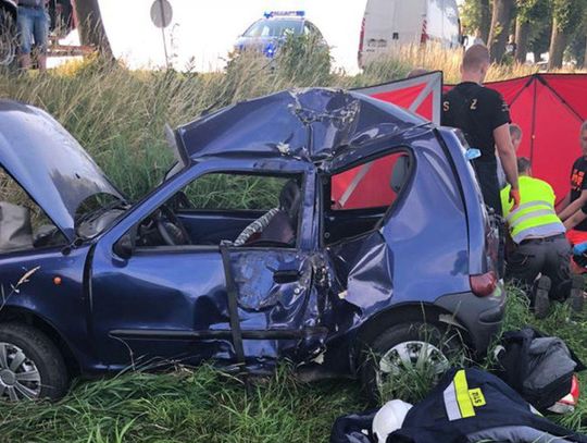 Tragedia podczas wyprzedzania. Nie żyje kobieta WIDEO