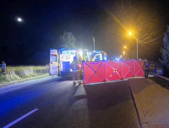 Tragedia w środku nocy. Pieszy zginął na ,,krajówce''