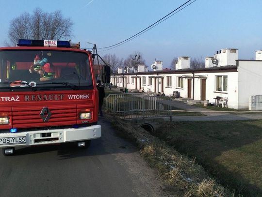 Tragiczny pożar w Ostrowie Wielkopolskim. Jedna osoba nie żyje, dwie poparzone ZDJĘCIA