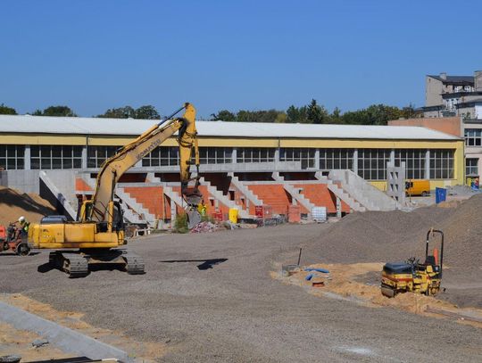 Trybuna za 26 milionów złotych powstaje przy Łódzkiej ZDJĘCIA