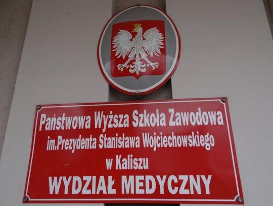 Tu kształcą się przyszłe pielęgniarki, ratownicy, kosmetolożki … ZDJĘCIA