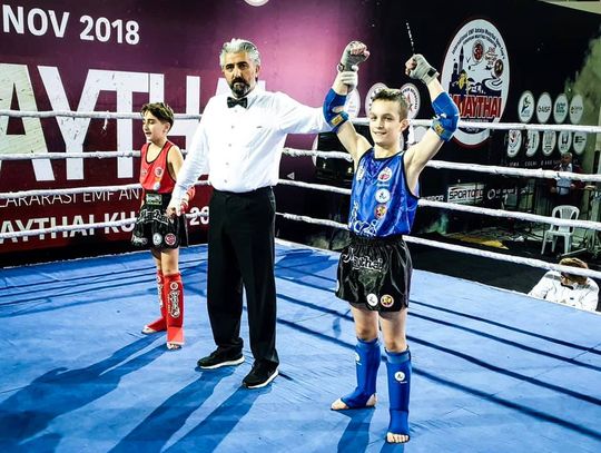 Turcja zdobyta. Maciej Herbich z Pucharem Europy w muay thai