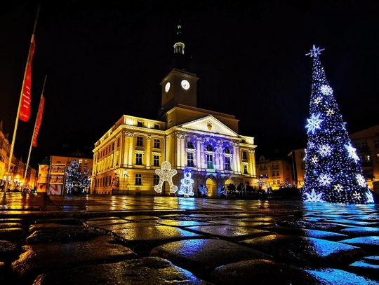 W Wigilię Urząd nieczynny, w Sylwestra pracuje krócej