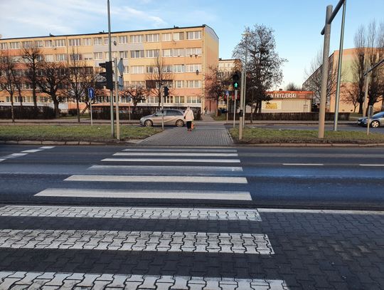 Więcej czasu dla pieszych na ul. Podmiejskiej