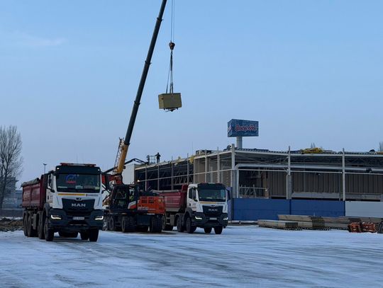 Wielka rozbiórka. Inwestor przyspieszył prace Wielka rozbiórka. Inwestor przyspieszył prace