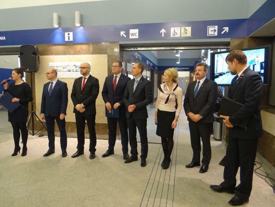 Wielkie otwarcie dworca PKP. Będzie centrum przesiadkowe ZDJĘCIA