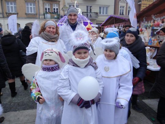 Wiemy, ile pieniędzy zebrano na Wigilii na rynku. Kaliszanie są hojni