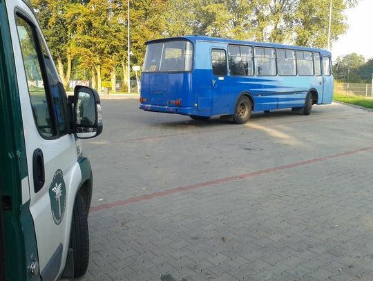 Wiózł dzieci autobusem bez hamulców