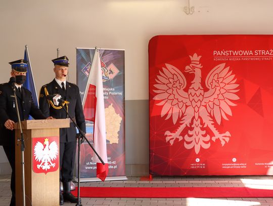 Wręczenie promes na zakup nowych samochodów ratowniczo-gaśniczych i otwarcie sali edukacyjnej