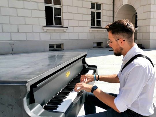 Wyjątkowy instrument stanął na Głównym Rynku. Możesz sprawdzić jego możliwości!