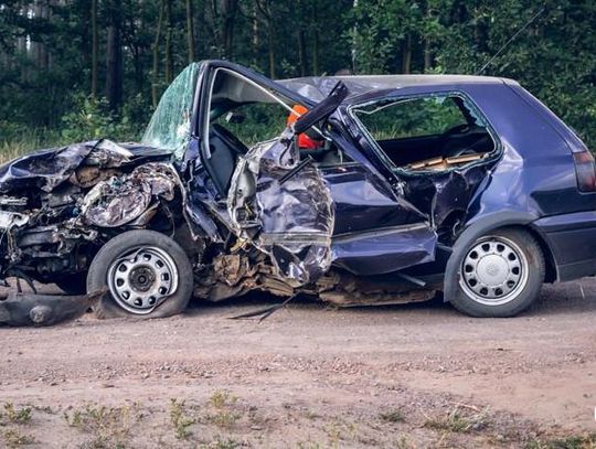 Wypadek nad zalewem Murowaniec: lekarze przegrali walkę o życie 18-letniego kierowcy