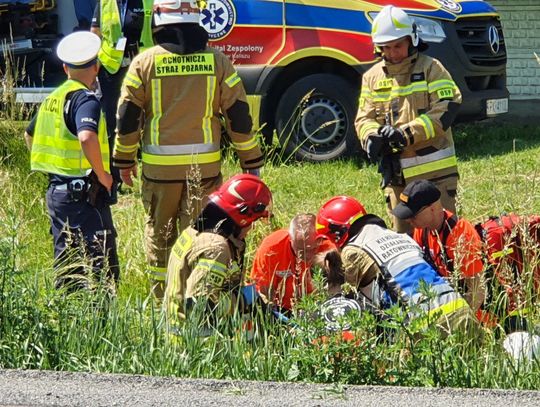 Wypadek pod Kaliszem. Poszkodowany motocyklista