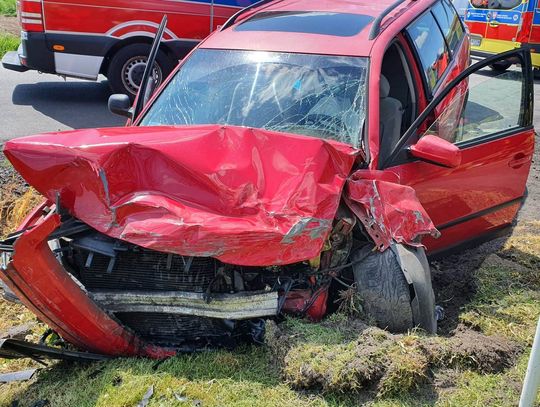 Wypadek w gminie Blizanów. Pięć osób trafiło do szpitala