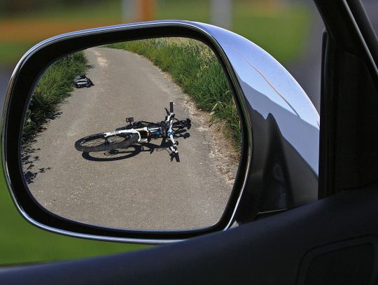 Wypadek w Kaliszkowicach Ołobockich. Nie żyje rowerzysta