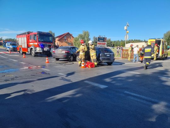 Wypadek w Wolicy. Do szpitala trafiło dwoje seniorów