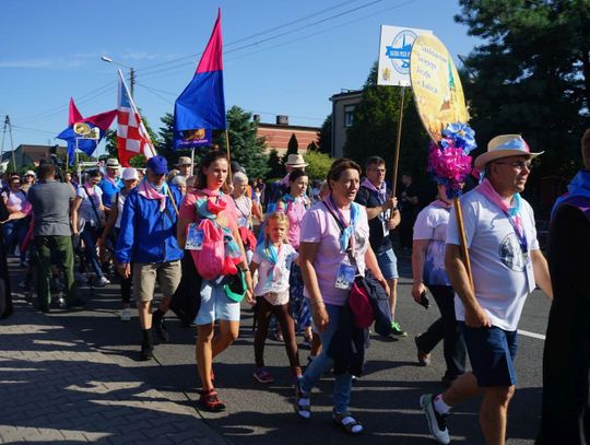 Wyruszyła 384. Kaliska Piesza Pielgrzymka na Jasną Górę ZDJĘCIA