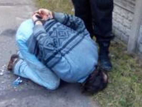 Zakrwawiony mężczyzna wtargnął do kościoła. W pogoń rzucił się organista ZDJĘCIA
