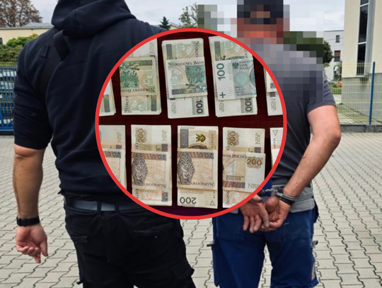 Założył jego kamizelkę... W środku GRUBA KASA!