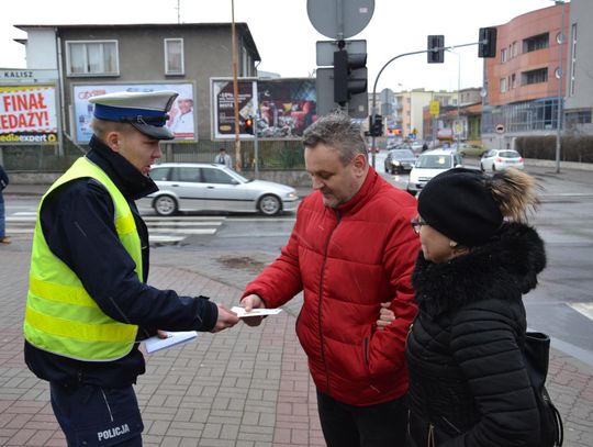 Zamiast mandatu zaproszenie na koncert. Prezent dla pieszych od policjantów