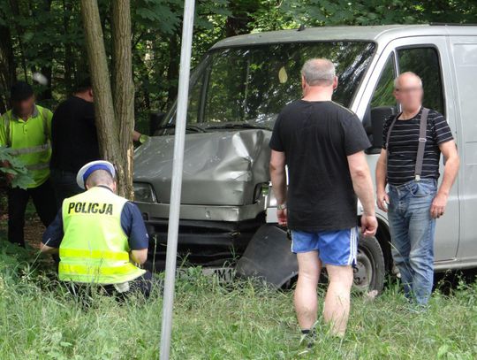 Zawiodły hamulce, jedna osoba w szpitalu ZDJĘCIA