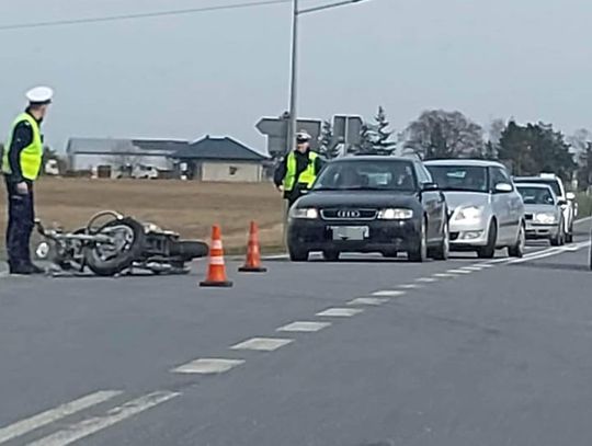 Zderzenie Harley’a-Davidson’a z Volkswagenem. Wypadek na trasie Kalisz-Turek