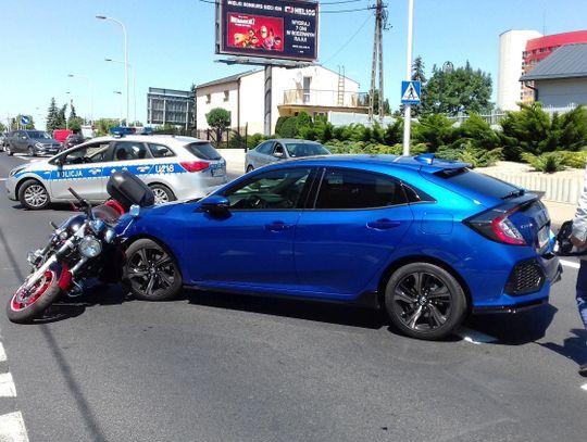 Zderzenie hondy z motocyklem na ul. Poznańskiej ZDJĘCIA