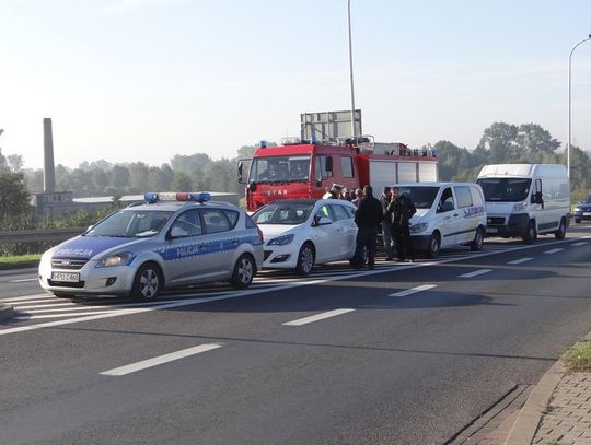 Zderzenie trzech aut na Szlaku Bursztynowym