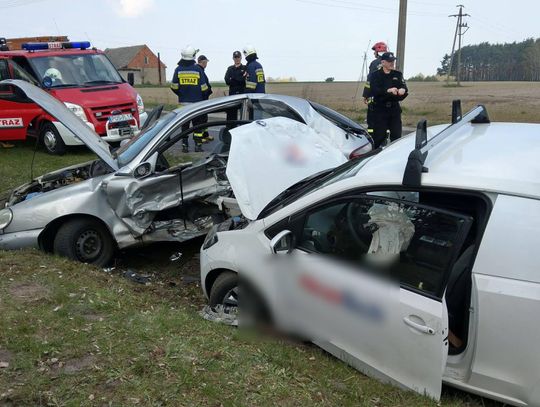 Zderzenie w Sieroszewicach. Dwie osoby poszkodowane ZDJĘCIA