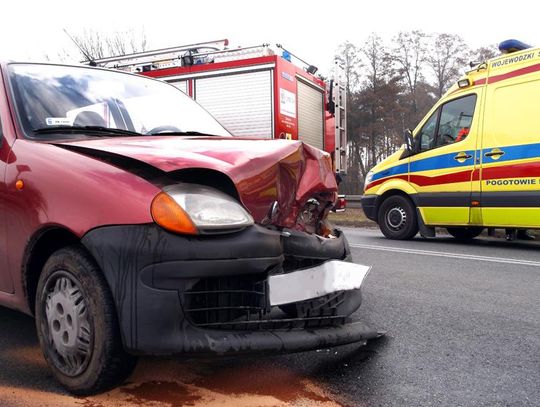 Zderzenie z tirem, rozbite trzy auta ZDJĘCIA