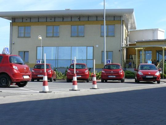 Zmiany na egzaminach. Szkoły i kursanci o tym nie wiedzieli