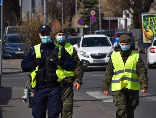 Zostań w domu! Kaliska policja sypie mandatami