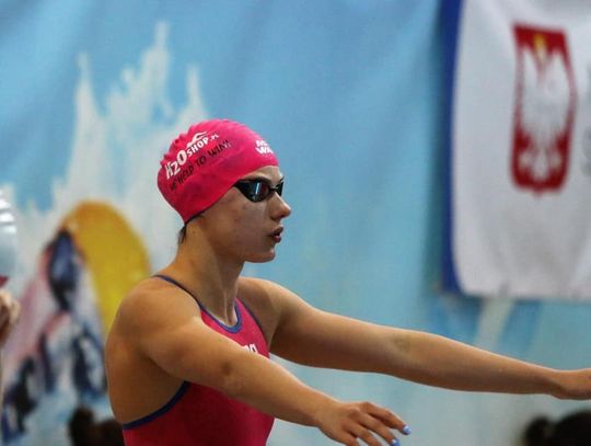 Premierowy triumf Julii Maik w zawodach pływackiego Pucharu Polski