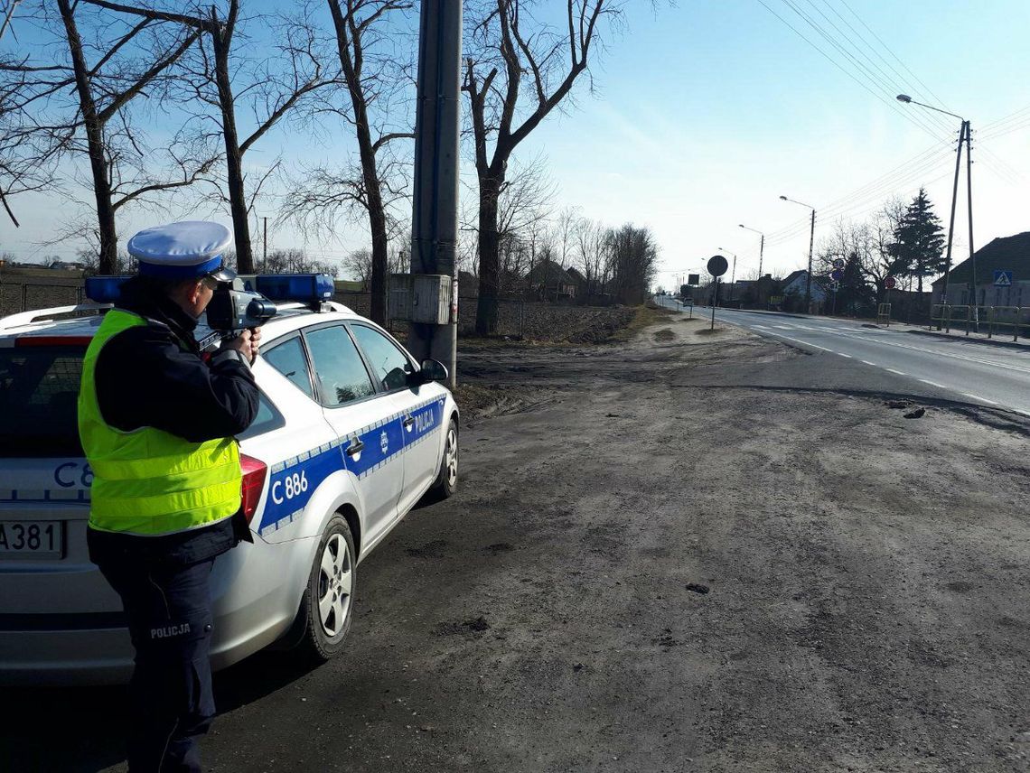 112 km/h na liczniku. Kaliska policja zatrzymała "szybkiego" 27-latka w BMW