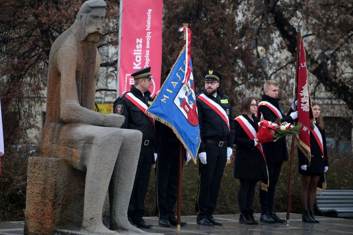 157 lat temu wybuchło powstanie styczniowe. Dziś kaliszanie uczcili tę rocznicę ZDJĘCIA