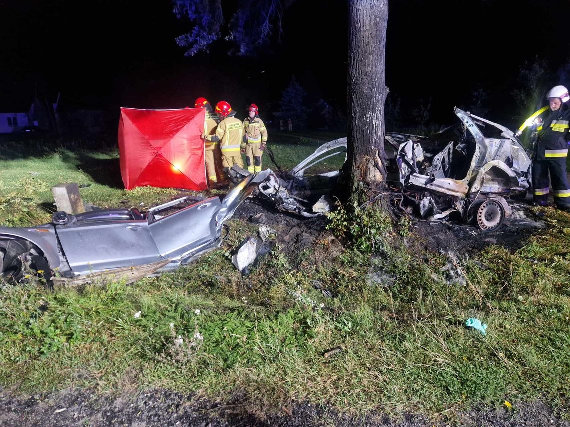 20- latek zginął w płomieniach. Kolejny wypadek na tej drodze