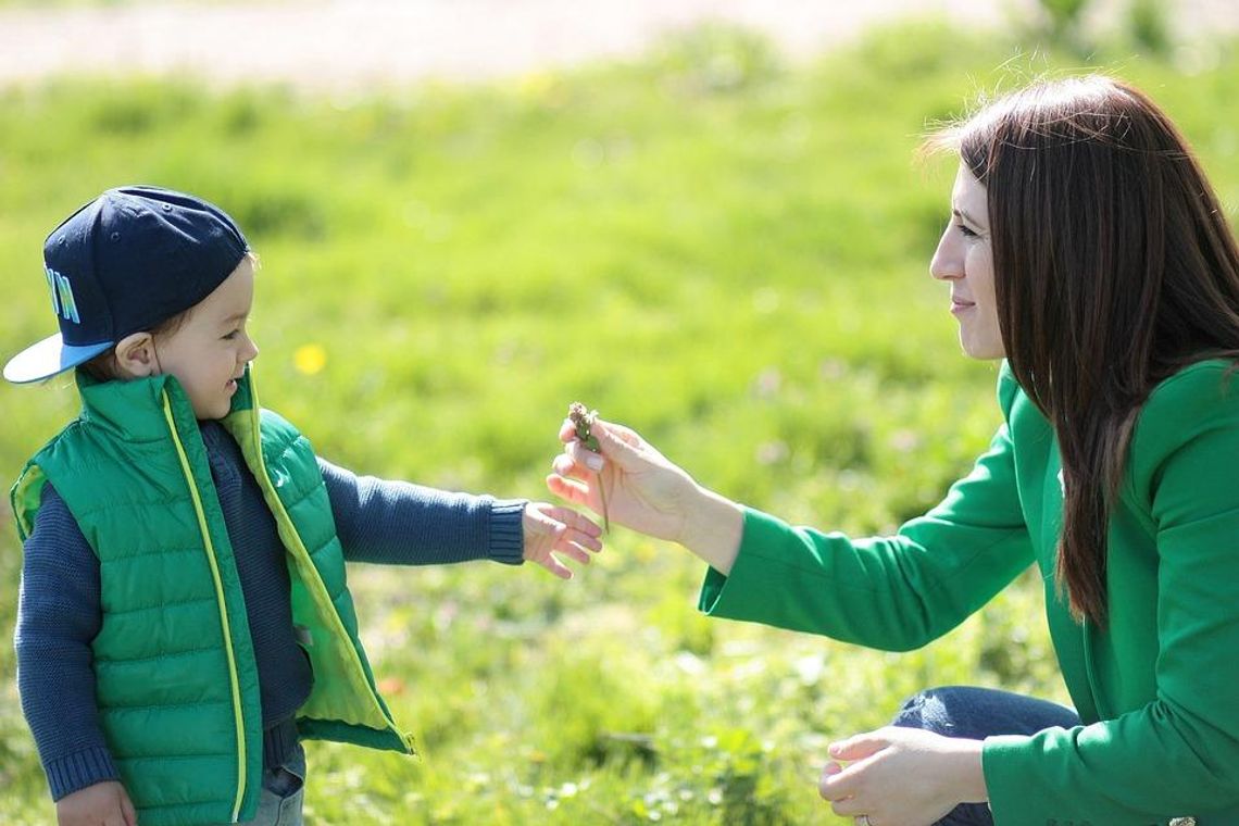 „Alimenciarze” z Kalisza. Ile są winni swoim dzieciom?