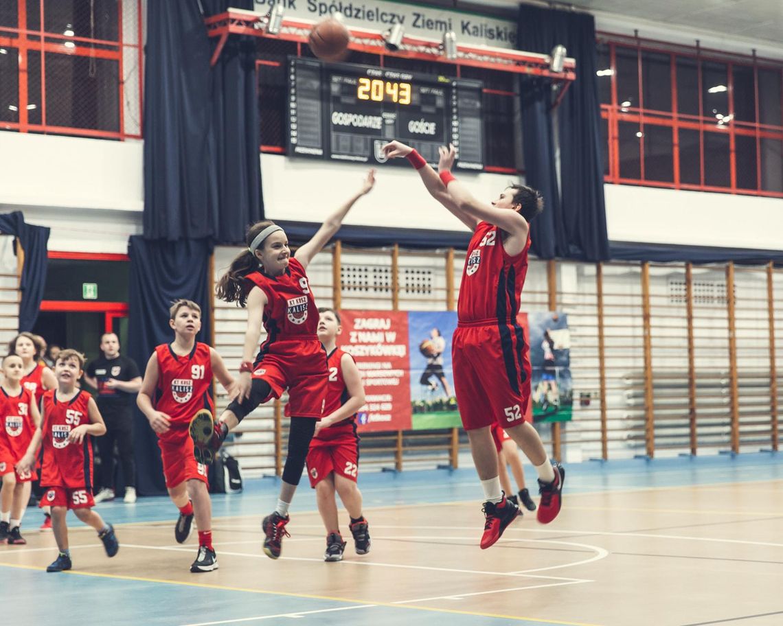 Basket dla najmłodszych. KTKosz uruchamia nową sekcję, mistrz świata na pierwszym treningu