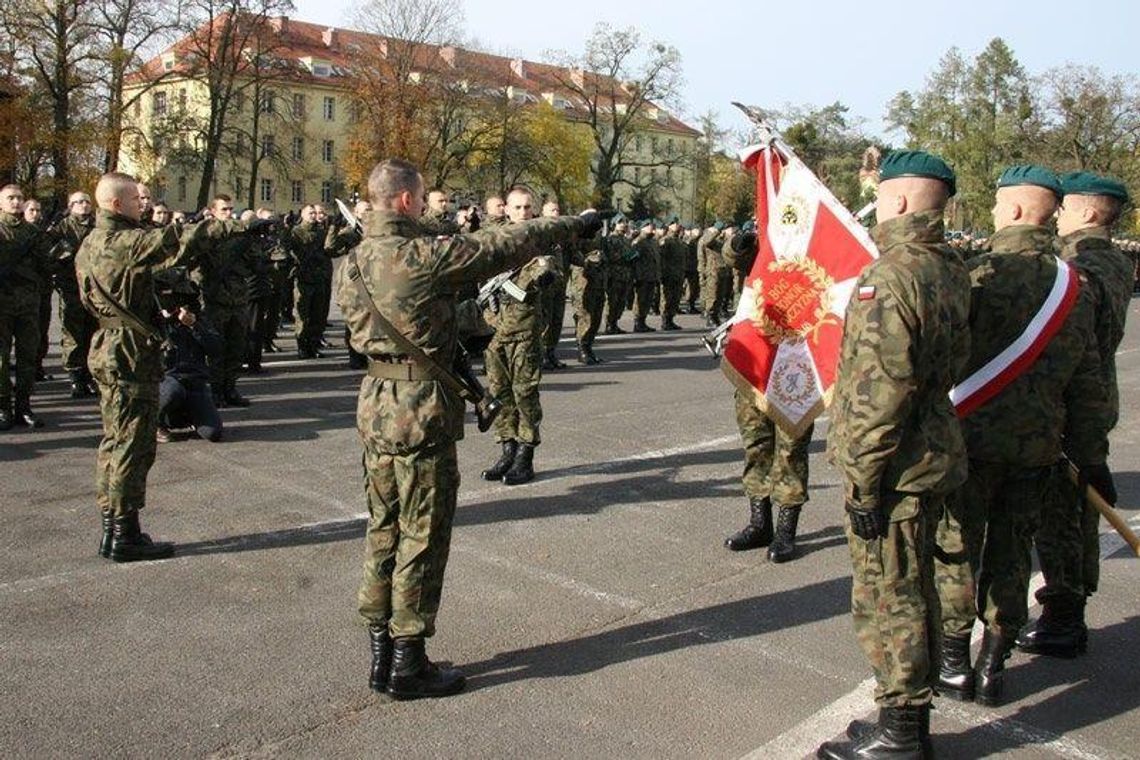 Chcieli zostać oficerami Wojsk Obrony Terytorialnej. Wszyscy zostali odrzuceni