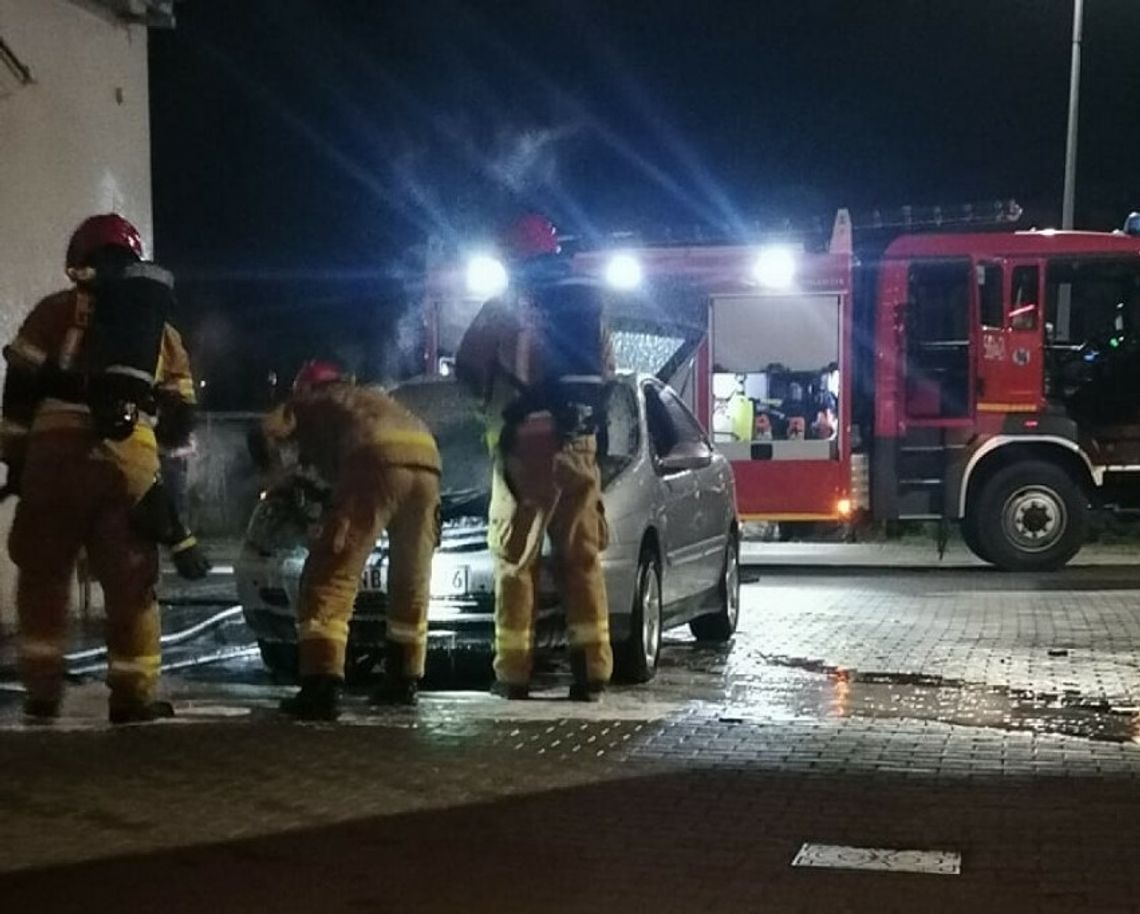 Chwilę przed tragedią. Na stacji paliw zapalił się samochód