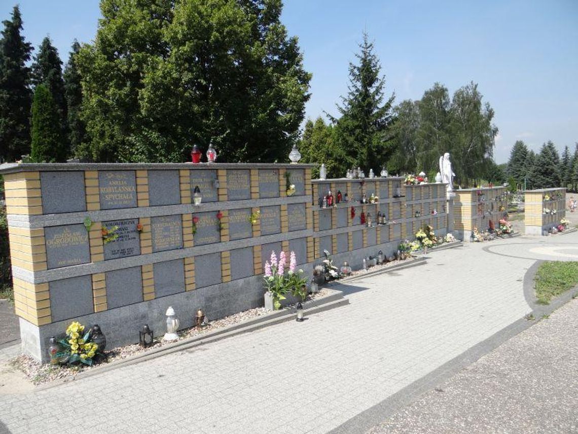 Coraz mniej miejsc w kolumbarium. Miasto postawi drugie