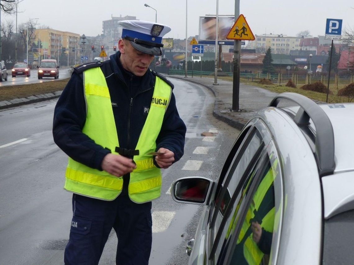 Czworo kierowców straciło prawo jazdy. W tym dwie pijane kobiety