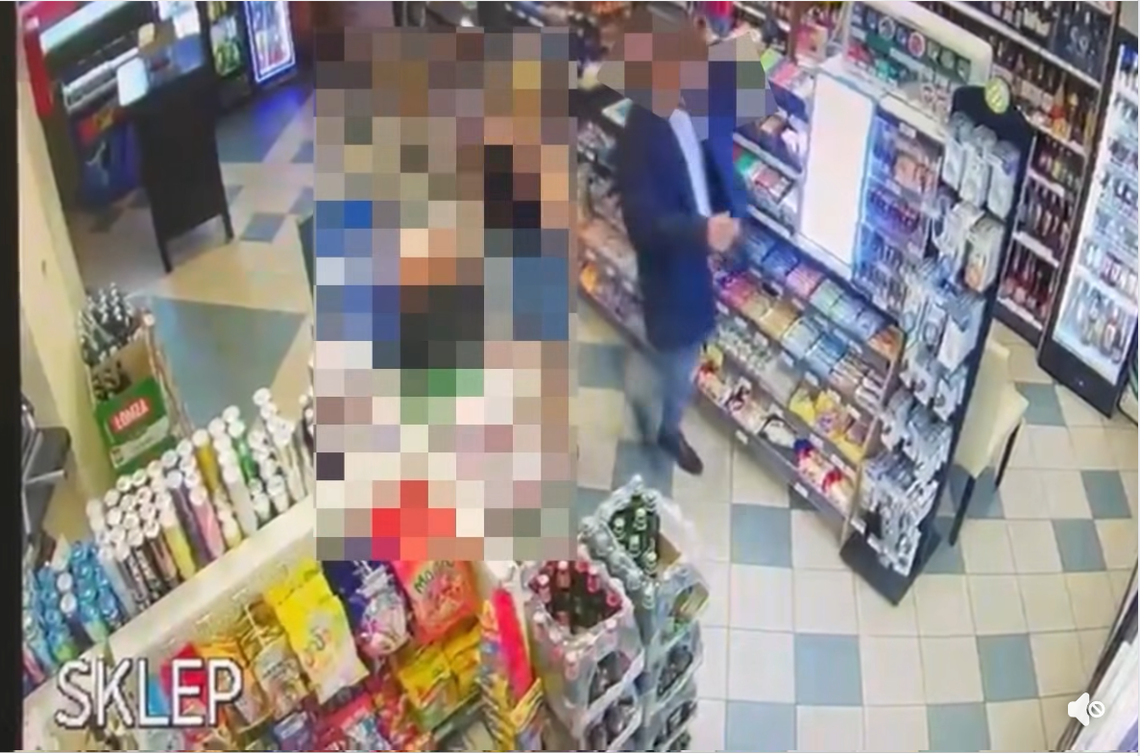 Demolka na stacji paliw. Wpadł w szał po odmowie sprzedaży alkoholu Demolka na stacji paliw. Wpadł w szał po odmowie sprzedaży alkoholu