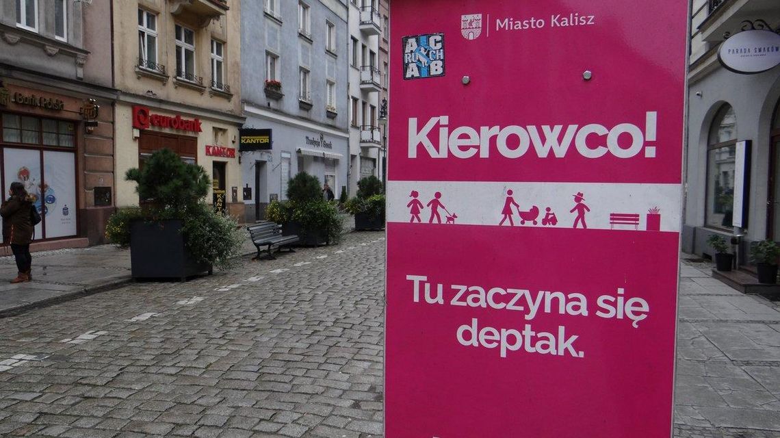 Deptak był błędem. Teraz przekształci się w woonerf