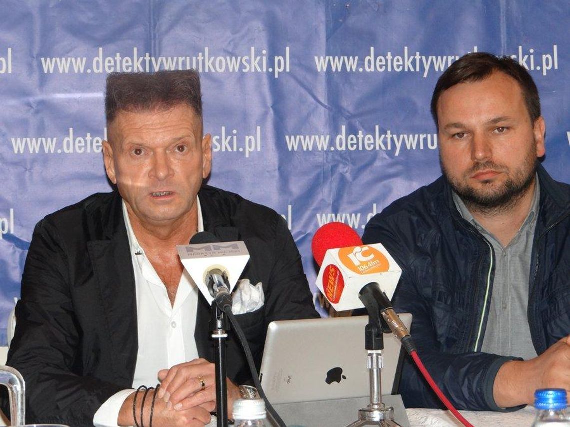 Detektyw Rutkowski w Kaliszu. Szuka sprawców podpalenia ZDJĘCIA